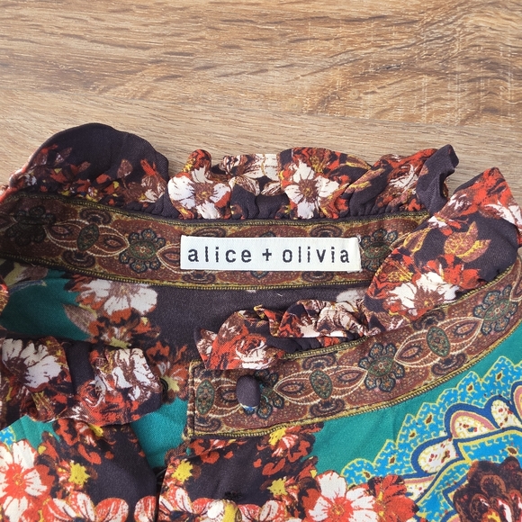Alice + Olivia Liberty Printed Ruffled Sleeve Blouse Size P / XS - Picture 5 of 10